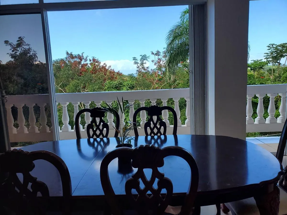 La Villa Primavera Luquillo 0*,